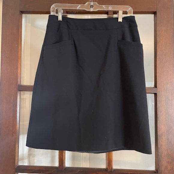 Banana Republic Black Wool Skirt, Size 8 - Picture 1 of 5